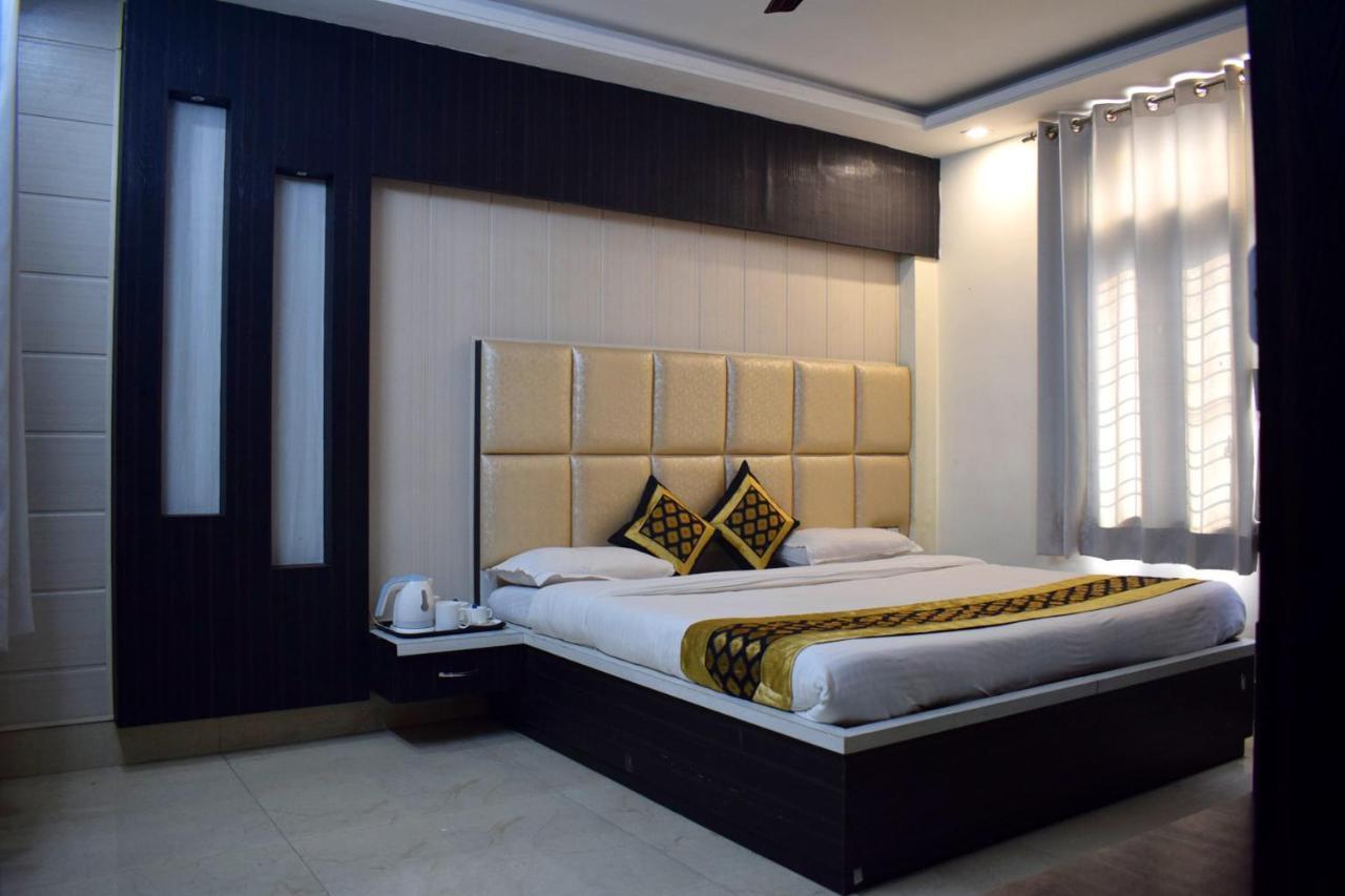 Hotel Grey Castle Haridwar Bagian luar foto