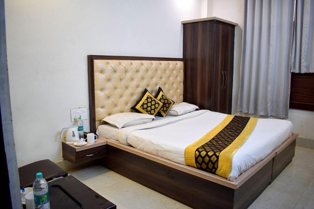 Hotel Grey Castle Haridwar Bagian luar foto
