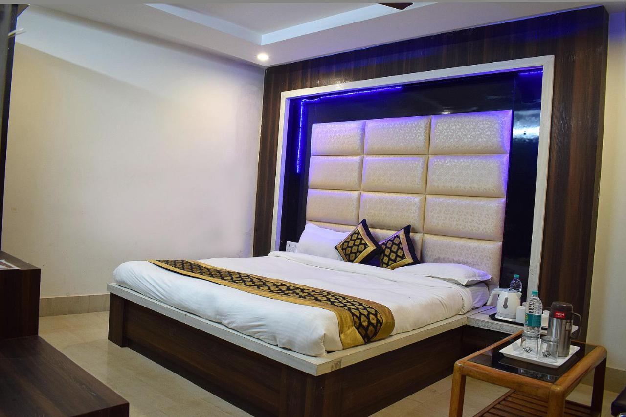 Hotel Grey Castle Haridwar Bagian luar foto