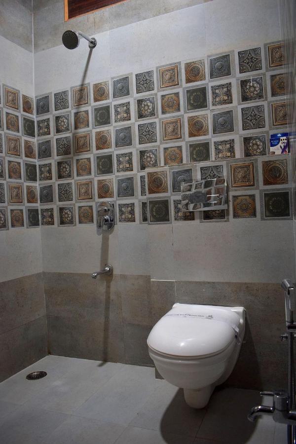 Hotel Grey Castle Haridwar Bagian luar foto